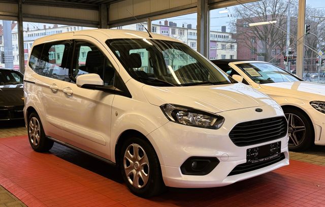 Ford Tourneo Courier 1.5 TDCI Kamera/Sync3/Sitzh.