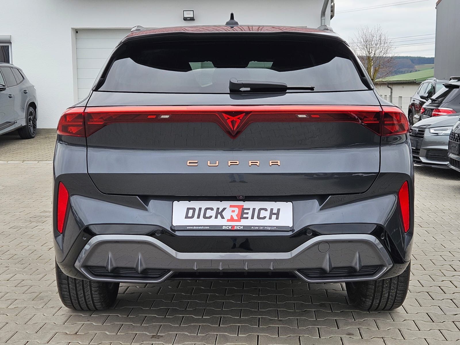 Représentation du véhicule CUPRA Terramar 1.5 eTSI Dinamica Pack Edge HUD 19
