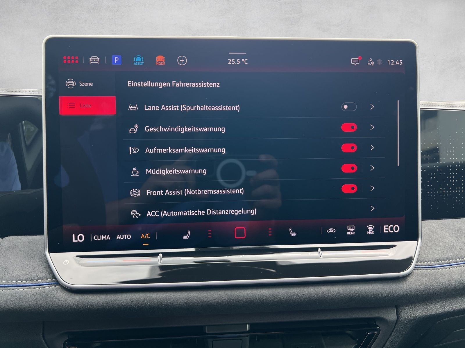 Tiguan R-Line 1,5 l eHybrid OPF DSG
