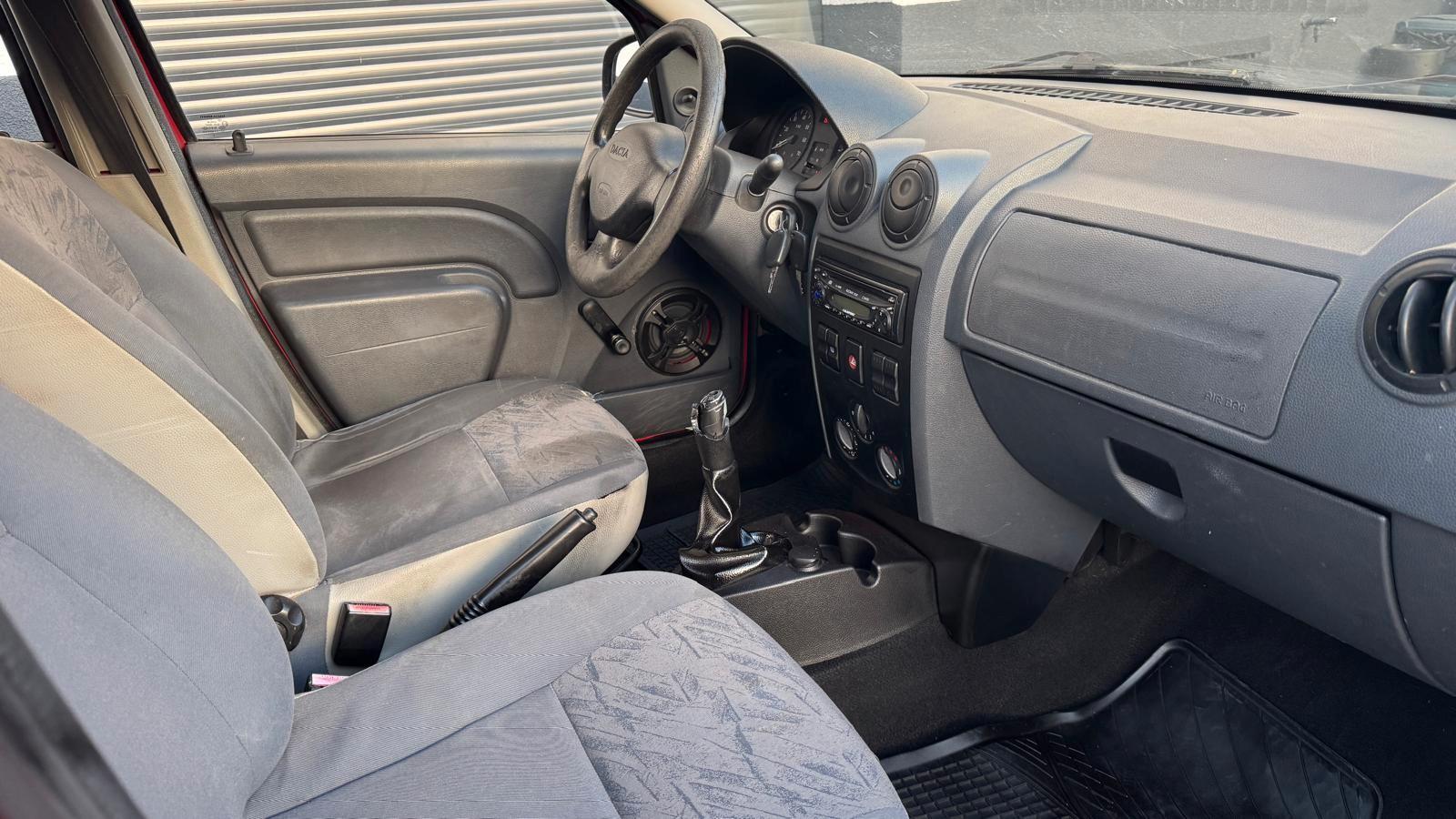 Dacia Logan 2010 — photo 18