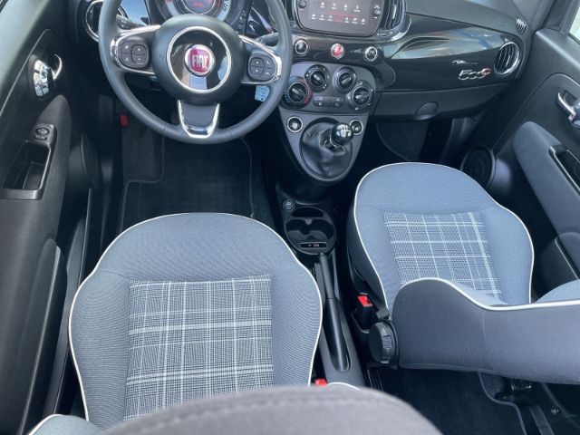 Fahrzeugabbildung Fiat 500C 1.2 Lounge Klimaanlage, Einparkhilfe