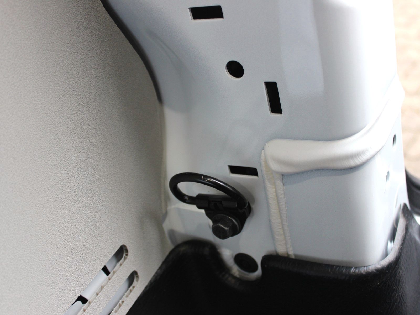 Fahrzeugabbildung Ford Transit Custom 320 L1 Trend FWD Plug-in Hybrid