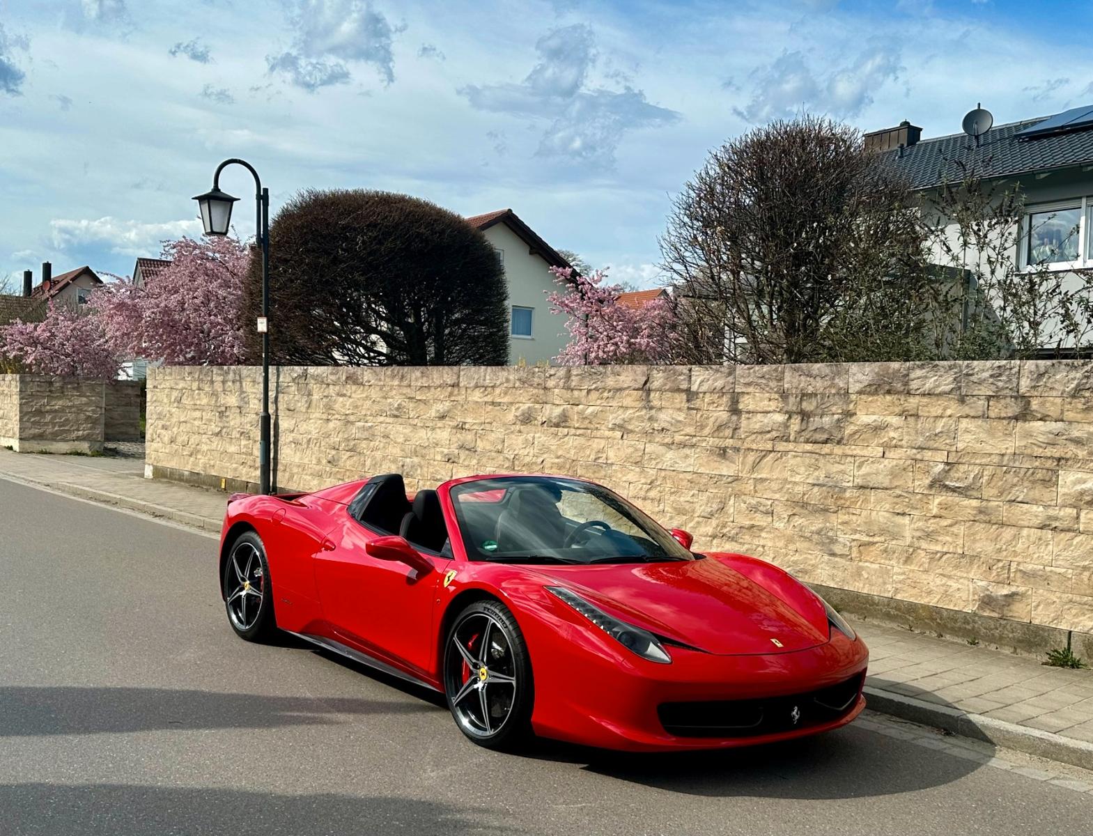 Ferrari 458 Spider*Power15! BRD*U-frei*5xCarbon*Lift*JBL