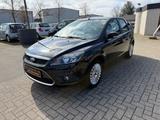 Ford Focus Lim. Titanium*1.6-KLIMA*2.HAND*SCHECKHEFTG - Ford Focus aus 2010: Titanium
