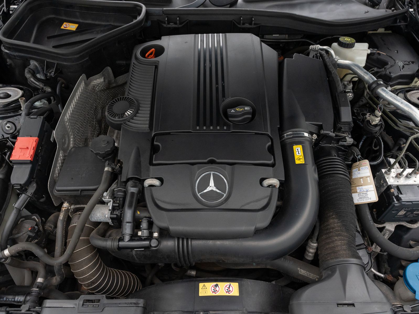 Fahrzeugabbildung Mercedes-Benz SLK 200 BlueEffic AMG PDC Tempomat Navi Leder LM