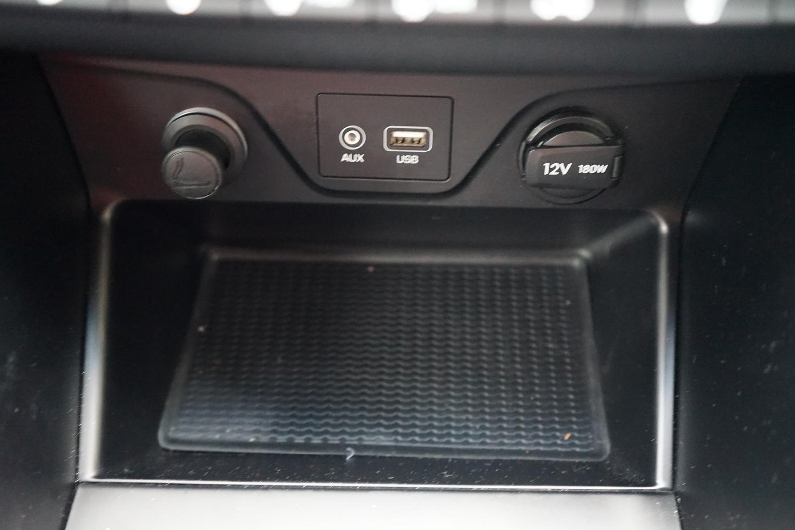Hyundai Tucson 1.6 T-GDI 4WD Premium Navi Sitzheizung