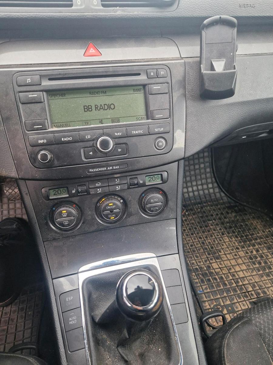 Volkswagen Passat 2006 — photo 9