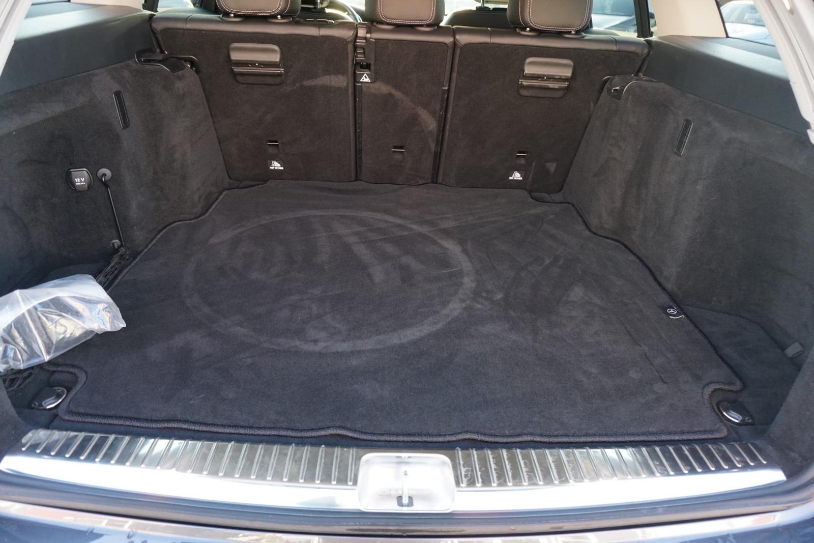 Mercedes-Benz C250 T Avantgarde LED Navi el. Heckklappe PDC