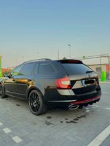 Skoda Octavia 2.0 TDI SCR DSG RS Combi RS - Skoda Octavia: RS TDI Dsg