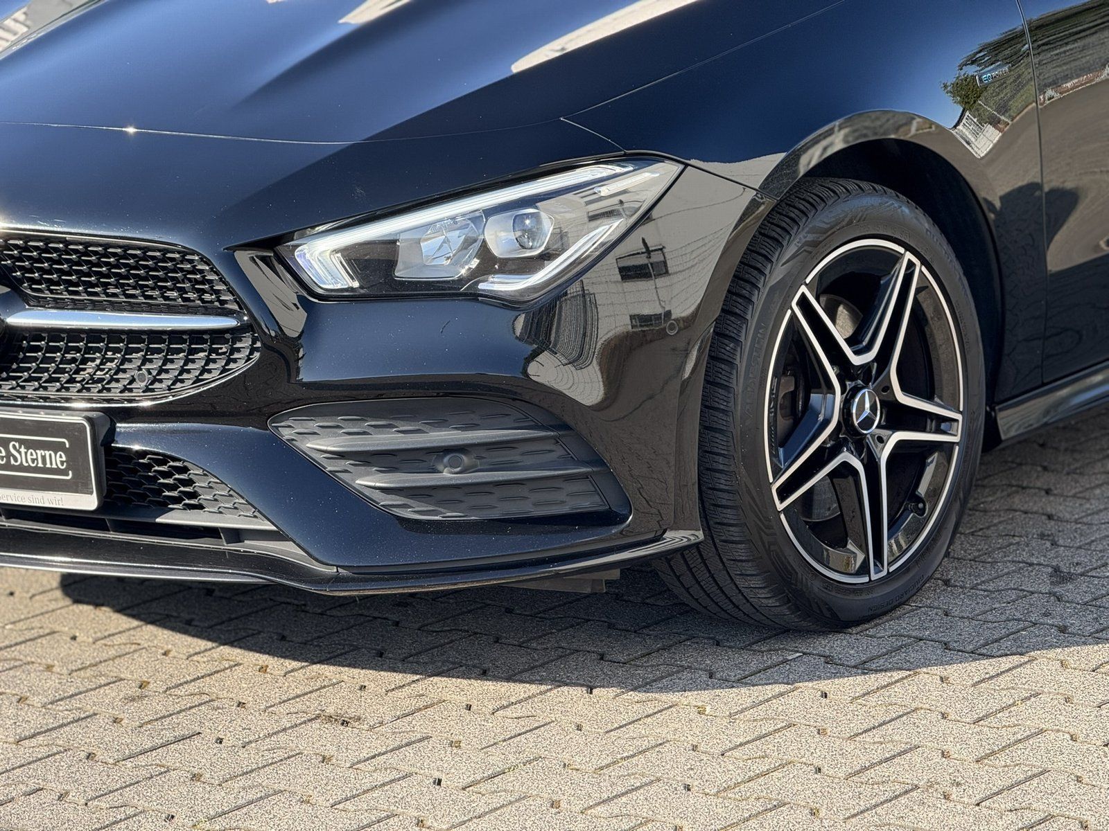 Fahrzeugabbildung Mercedes-Benz CLA 250 e SB*AMG*LED*HEAD-UP*AMBIENTE*KAMERA*