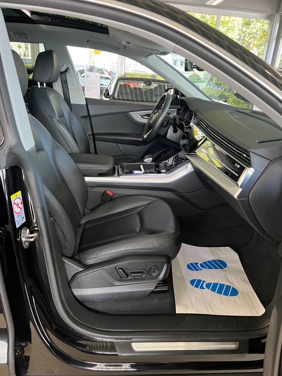 Fahrzeugabbildung Audi Q8 50 TDI quattro * PANO * 4x SITZHEIZUNG * 360