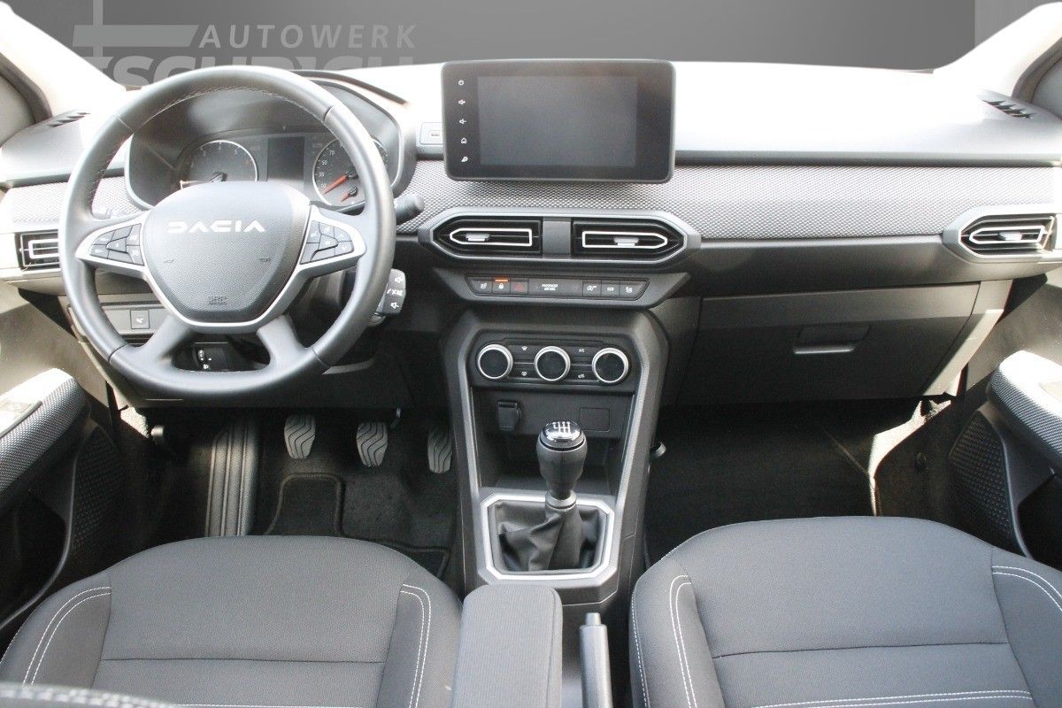 Fahrzeugabbildung Dacia Jogger Expression TCe 110