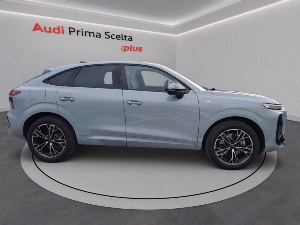 Audi AUDI Q3 sportback 2.0 tdi s line edition 150cv s imagem 3