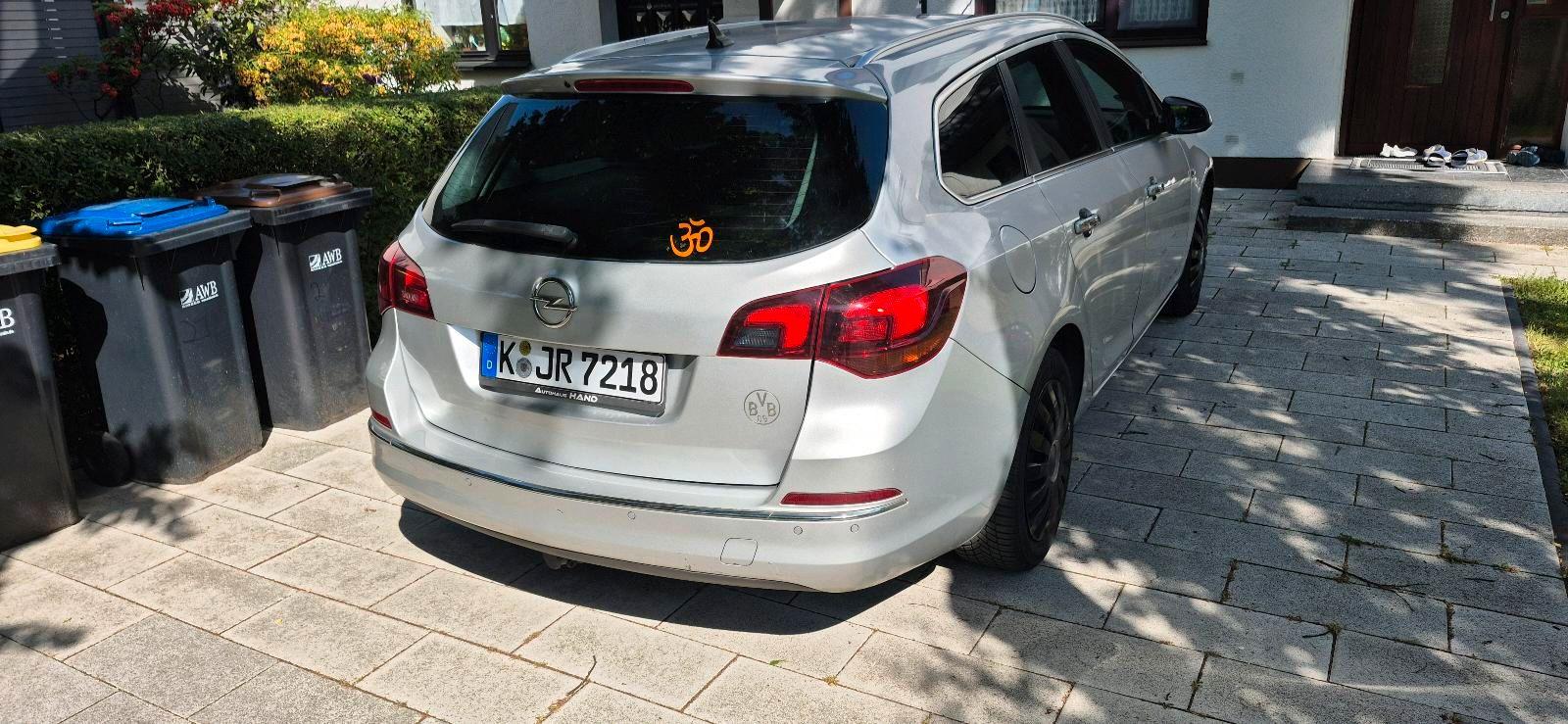 Opel Astra, 2013