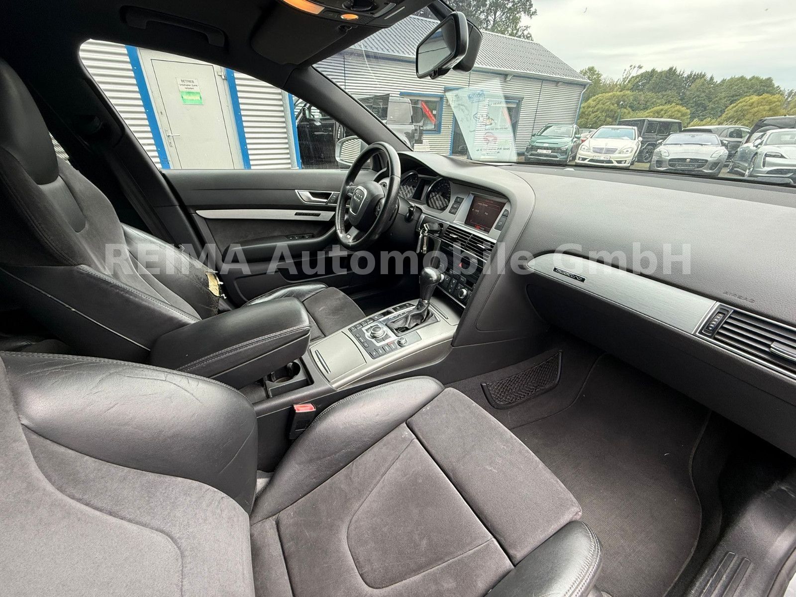 Fahrzeugabbildung Audi A6 Avant 2.7 TDI quattro, AHK, Xenon