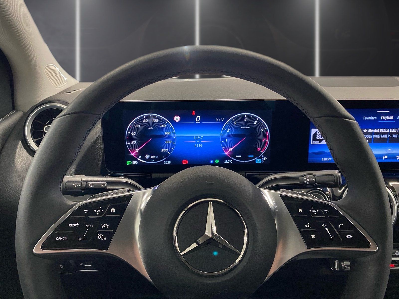 Fahrzeugabbildung Mercedes-Benz B 180 Progressive*LED*Kamera*Widescreen*CarPlay*