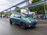 Renault Twingo mit Panoramadach und PDC - Renault Twingo: Panoramadach