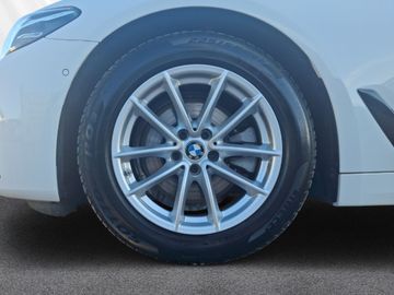 BMW 520 - 12