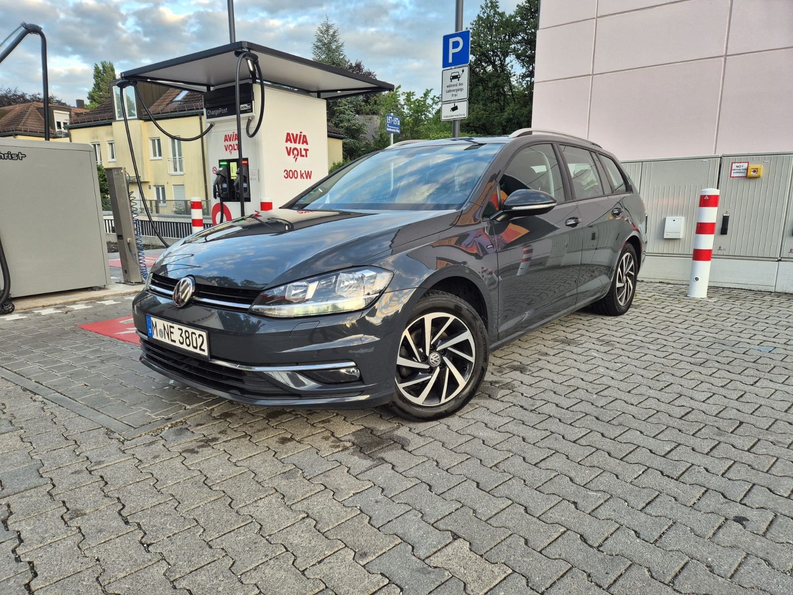 VW Golf