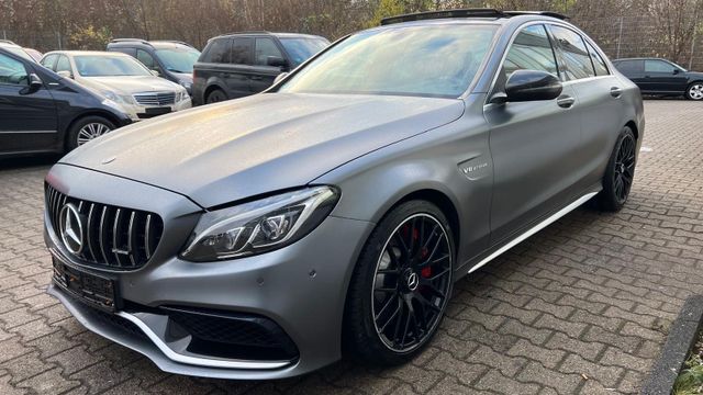 Mercedes-Benz C 63S AMG LIM. PERFORMANCE MATT PANORAMA BURMEST