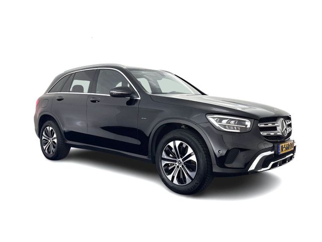 MERCEDES-BENZ GLC 300 300e 4MATIC Business Solution (Plug-In)