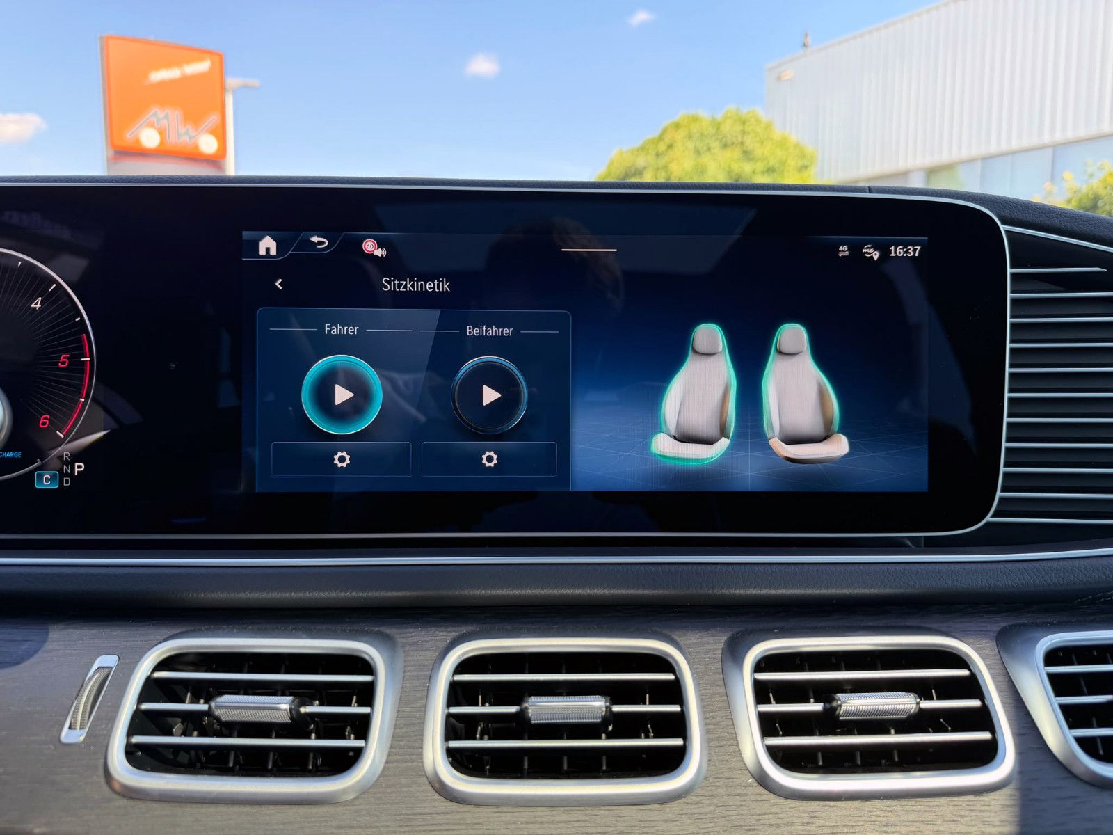Fahrzeugabbildung Mercedes-Benz GLS 450d 4M AMG 7-Stz. AIRMATIC ACC LED 360° AHK
