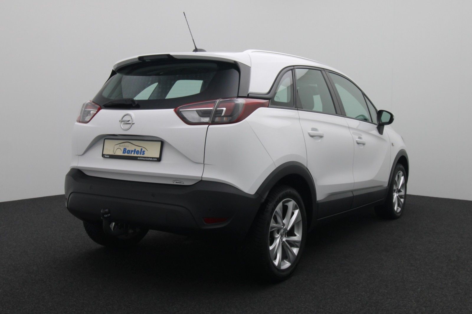 Fahrzeugabbildung Opel Crossland 1.2 Edition Navi