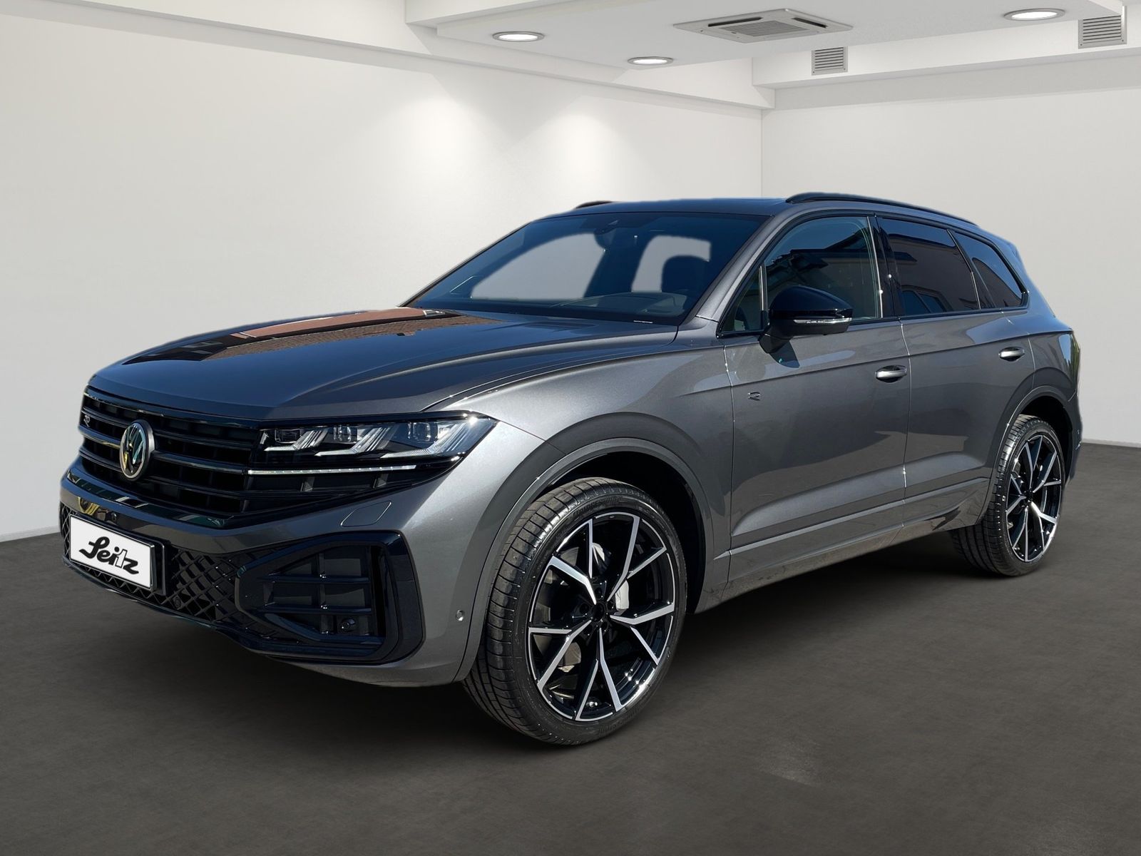 Volkswagen Touareg 3.0 TDI 4M R-Line AHK HEAD-UP PANO foto 2