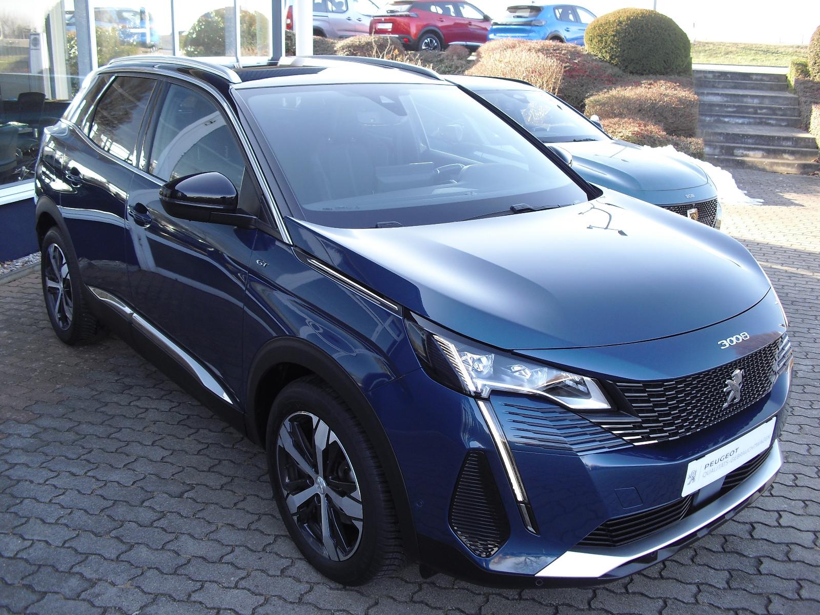 Peugeot 3008 GT*8-Gang-Autom*Panodach*Focal-Soundsystem*