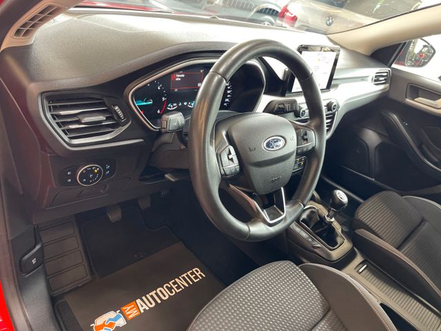 Ford Focus Lim. Cool & Connect *NAVI*KLIMA*SPURASSIST