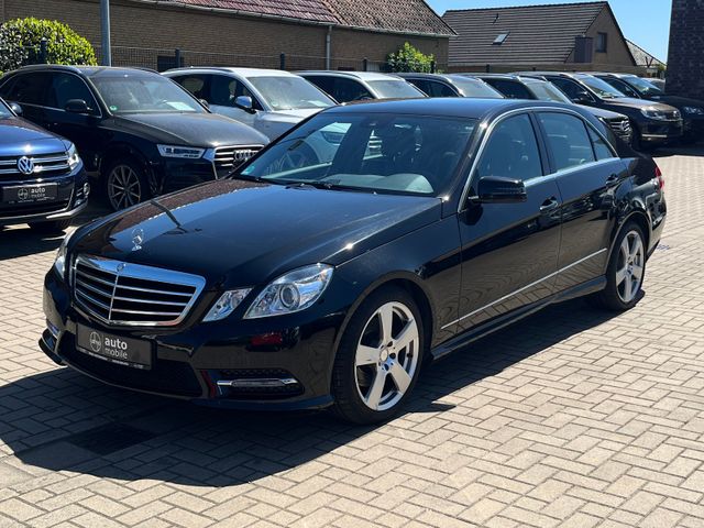 Mercedes-Benz E 200 AMG+Leder+Navi+Xenon+Scheckheft MB+TÜV neu