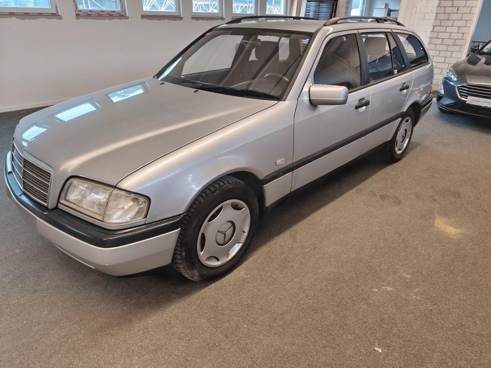 Mercedes-Benz C 180 T CLASSIC