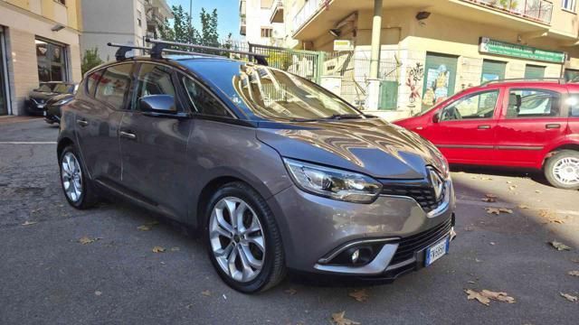 RENAULT ANDERE