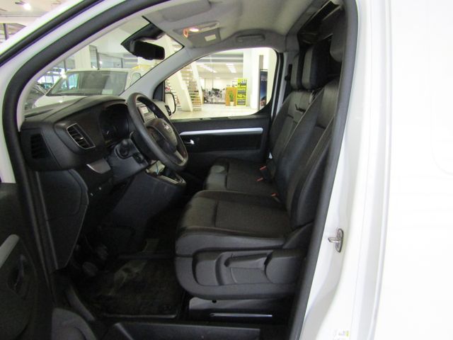 Vivaro Kasten 2.0TDI 122PS PDC KLIM KAM Allwette
