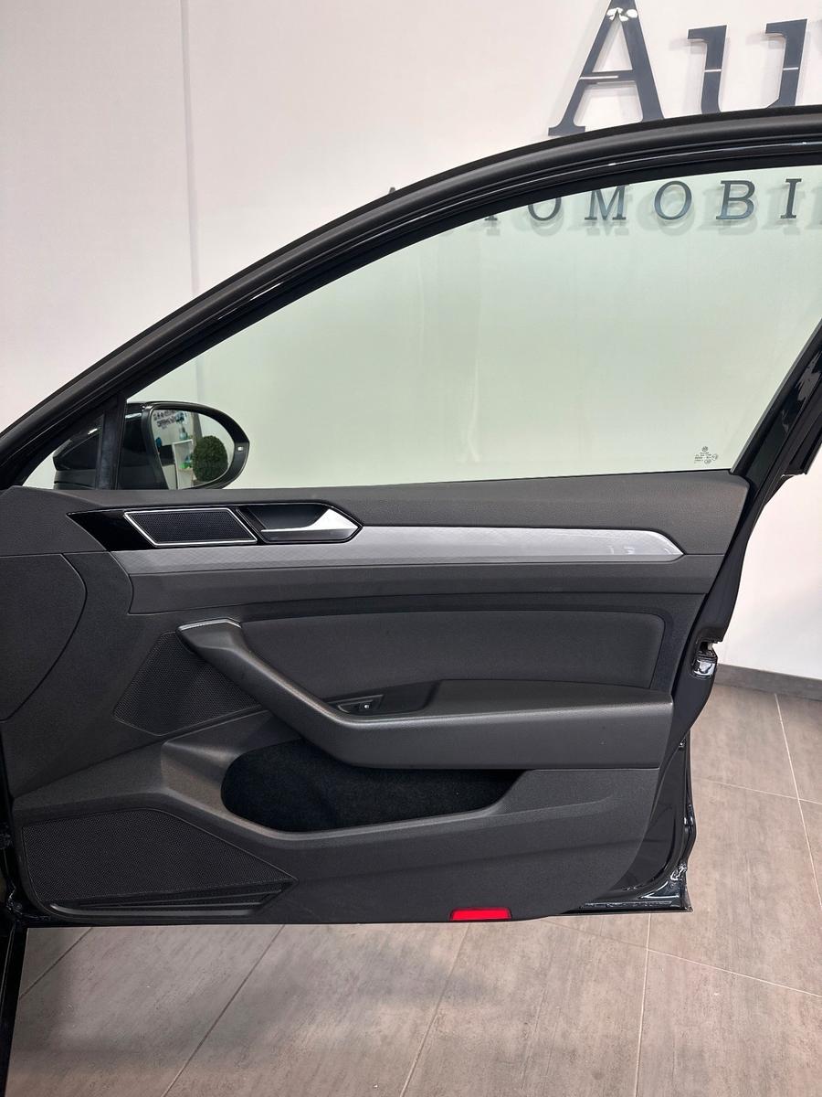 Volkswagen Passat 2.0 TDI DSG Business NAV+LED+PANO, миниатюра 10