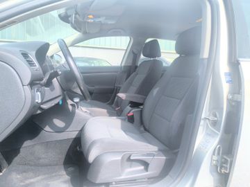 Volkswagen Golf - 7