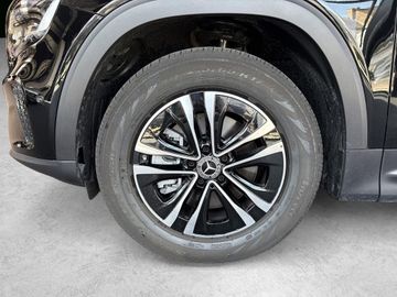 Mercedes GLB 200 - 3