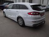 Ford Mondeo Turnier 2,0i Titanium Autom, Navi, LED - Ford Mondeo: 2.2