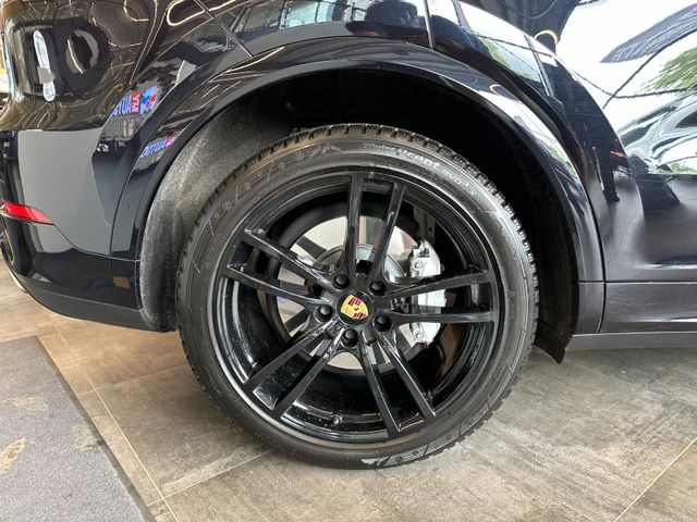 Porsche Turbo *Matrix LED*360°*Keyless*Memory*VOLL*