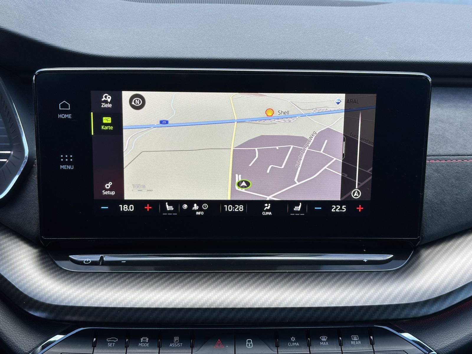 Fahrzeugabbildung SKODA Octavia Combi RS NAV+MATRIX+PANO+STHZ+18ZOLL+KAM
