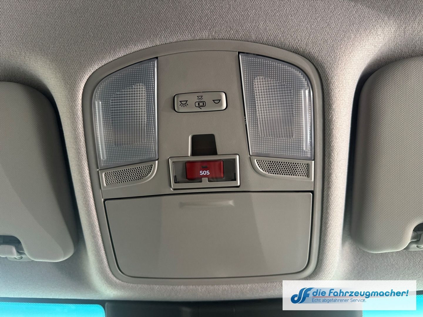 Fahrzeugabbildung Hyundai KONA Trend Elektro 2WD Navi Soundsystem LED ACC