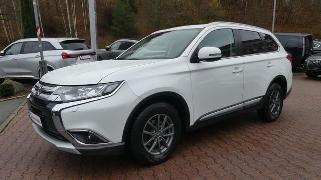 Mitsubishi Outlander*4WD*7 Sitze*Leder*SHZ*Xenon*Kam