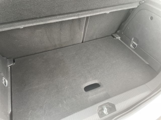 Fahrzeugabbildung Opel Corsa 1.4 Color Edition ecoFlex Sitzheizung, Ein