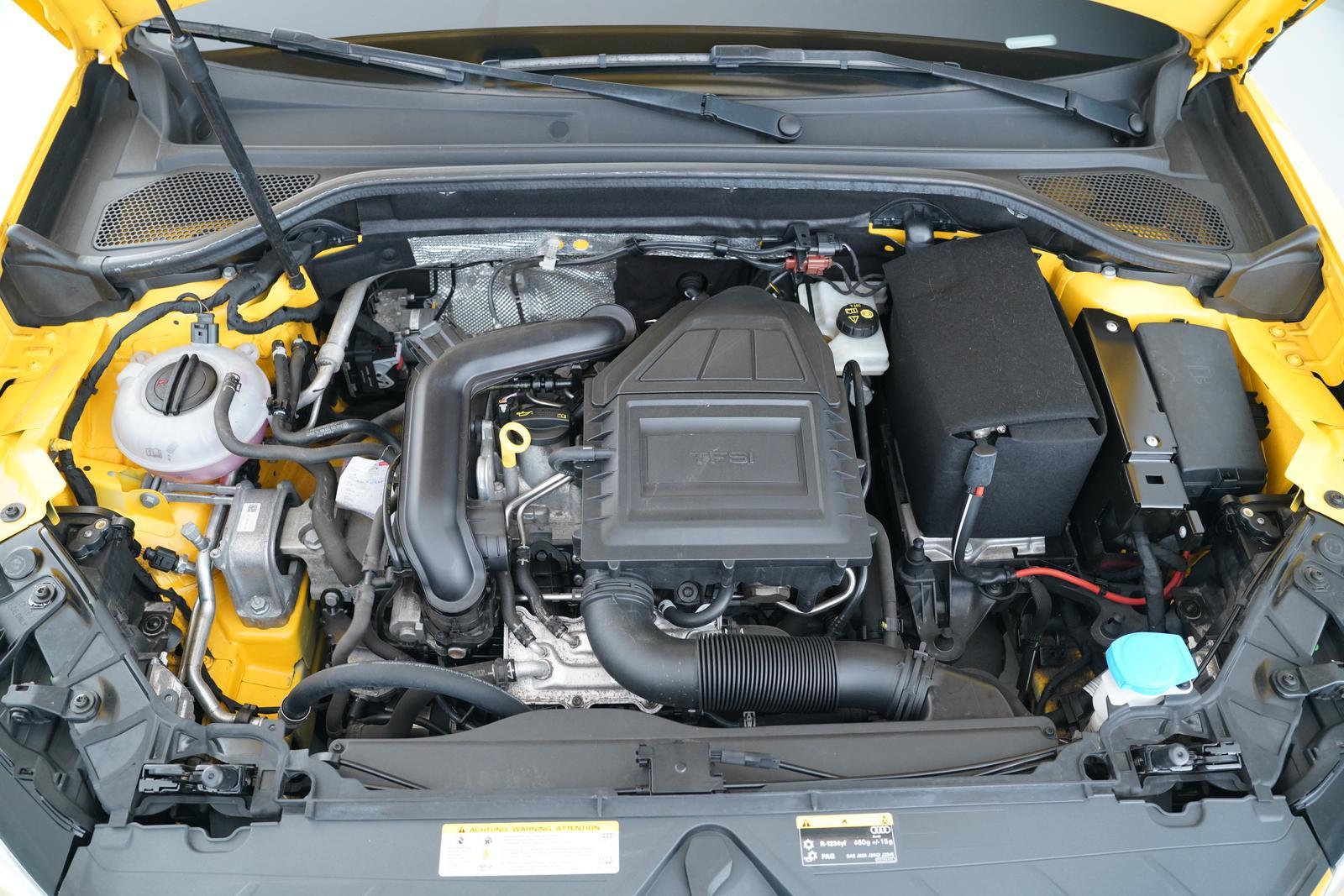 Audi Q2 1.0 TFSI SPORT ULTRA S-LINE NAVI + SCHECKHEFT