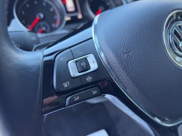 Volkswagen Golf VII Highline Navi*AAC*LED*ACC*Massage*SHZ*1