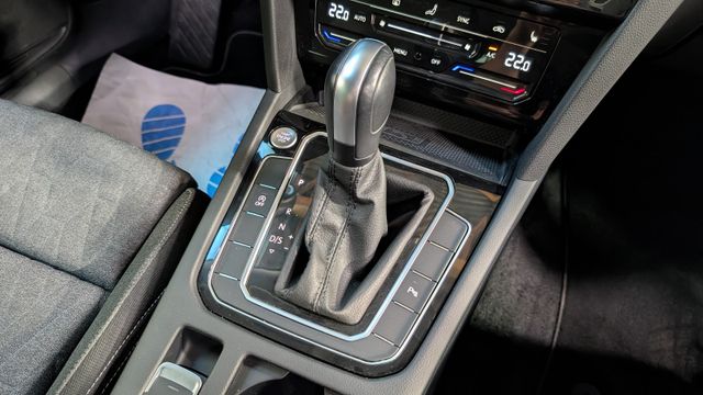 Volkswagen Passat 1.5 TSI Business ACC+LED+CARPLAY+ALU