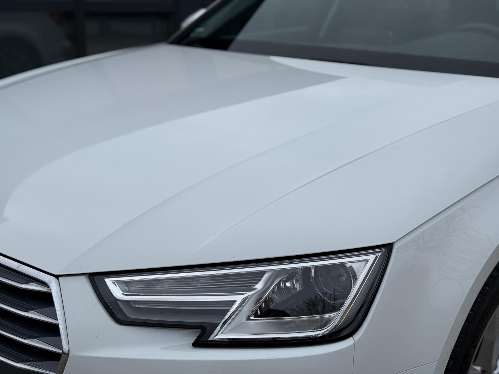 Audi A4 2.0 TFSI S Line*Automatik*Digital Tacho*Xenon