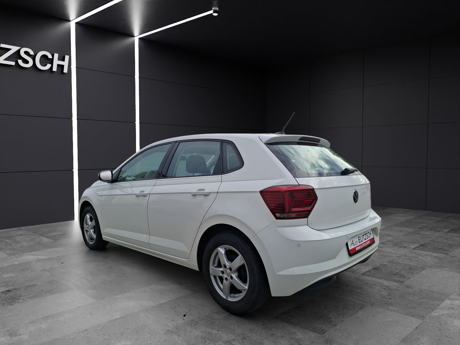 Fahrzeugabbildung Volkswagen Polo TSI Comfortline AppConnect Klima PDC SHZ