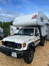 Tischer Plattformkabine 260 SP Toyota Landcruiser GRJ 79 - Benzin Wohnmobil Pickup