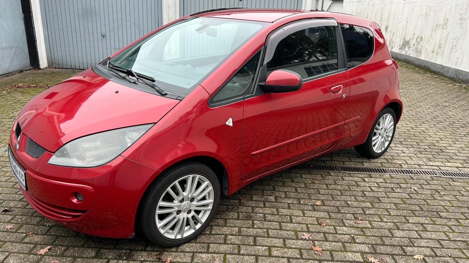 Mitsubishi Colt CZ3 Lim. 3-trg. 1.3 Motion Plus  * Klima *